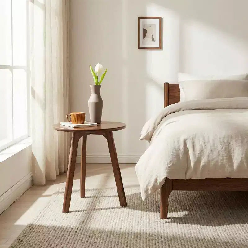 Table d'appoint ronde en bois à 3 pieds pour salon ou chambre à coucher