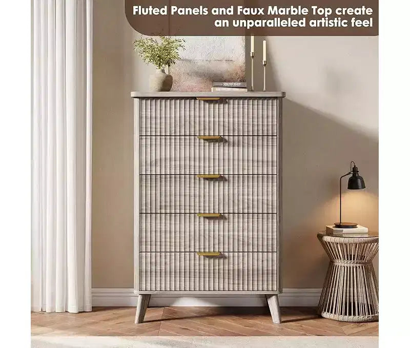 Commode cannelée pour chambre à coucher avec 5 tiroirs profonds, commode haute de 120 cm, design à profil incurvé, commode moderne en bois, pour salon