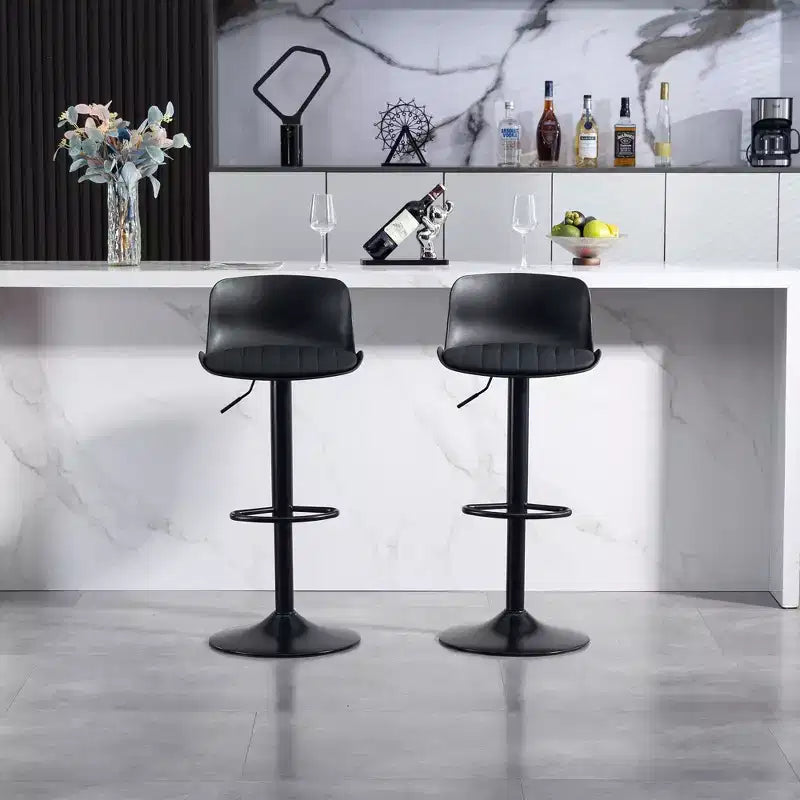 Lot de 2 tabourets de bar pivotants à hauteur réglable avec grande base robuste, chaises de comptoir en cuir sans accoudoirs pour salles à manger