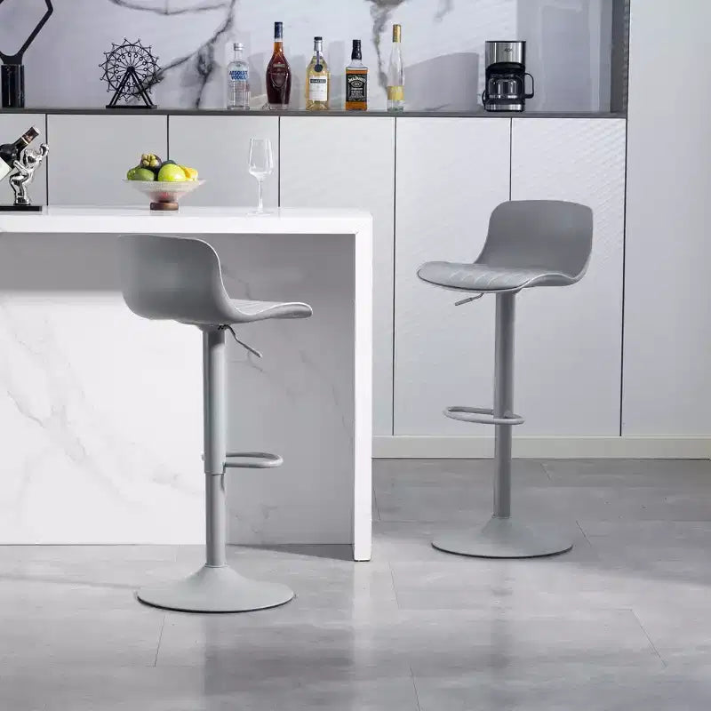 Lot de 2 tabourets de bar pivotants à hauteur réglable avec grande base robuste, chaises de comptoir en cuir sans accoudoirs pour salles à manger