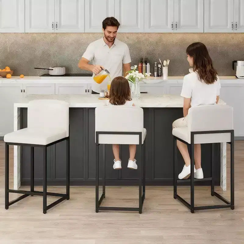 2 tabourets de bar modernes, chaises de comptoir rembourrées en similicuir hauteur 63 cm avec dossier et pieds antidérapants réglables pour îlot de cuisine