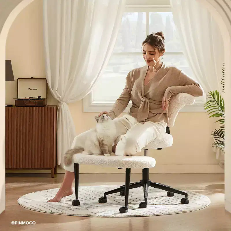 Chaise de bureau confortable pour s'asseoir à l'envers, chaise Criss Cross avec repose-pieds rétractable, siège extra-large et hauteur réglable